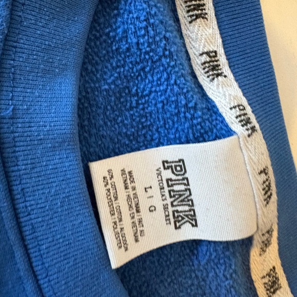 Victoria's Secret Blue PINK Sweatshirt early 2000s - Picture 4 of 10